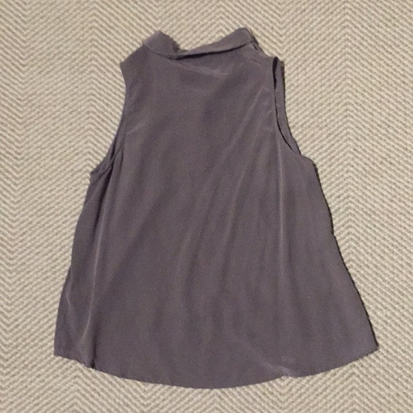 Equipment sleeveless collar shirt %100 silk - Picture 3 of 4